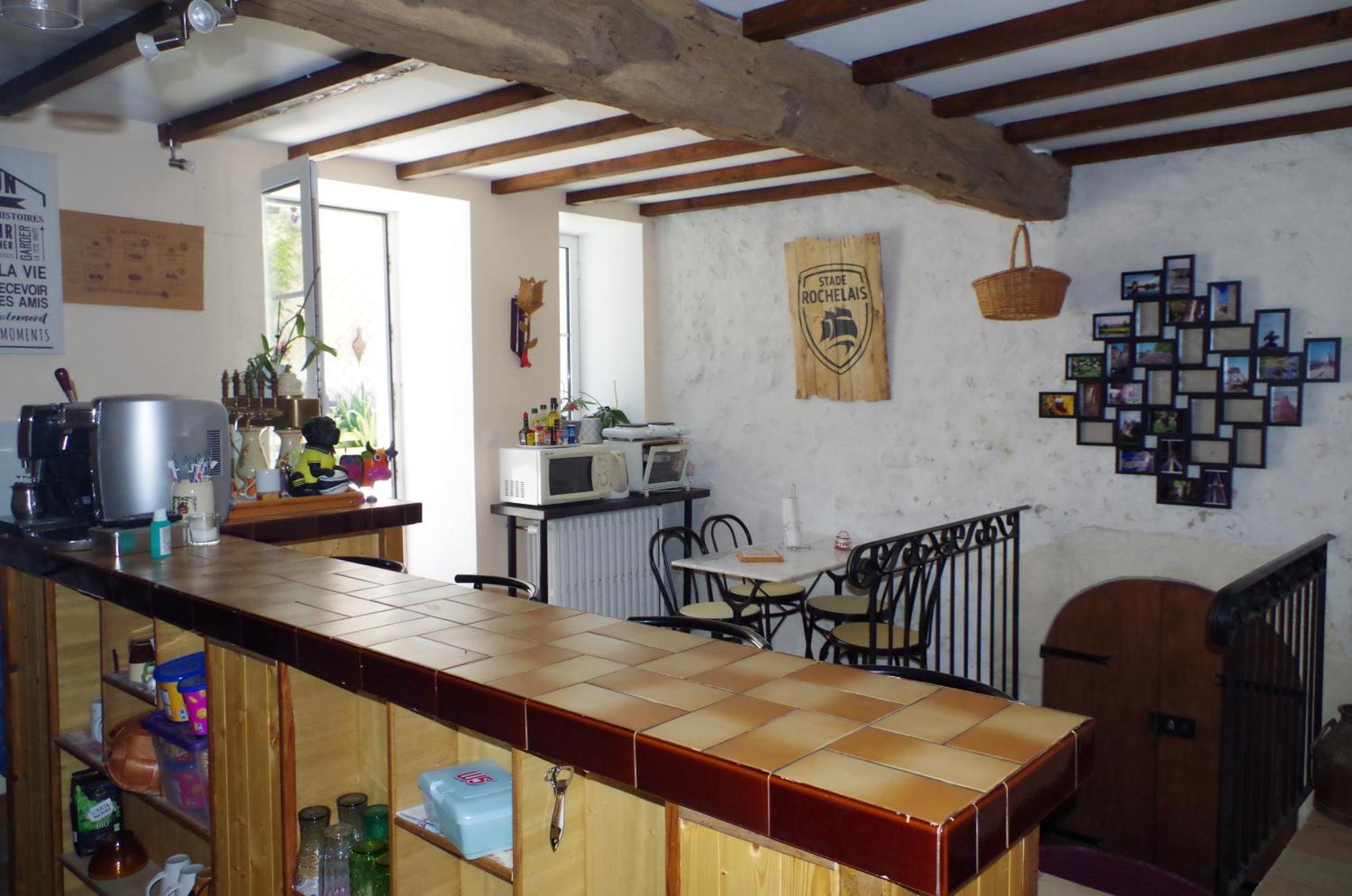 Maison D'Hotes Le Cadran Solaire Courcelles  エクステリア 写真
