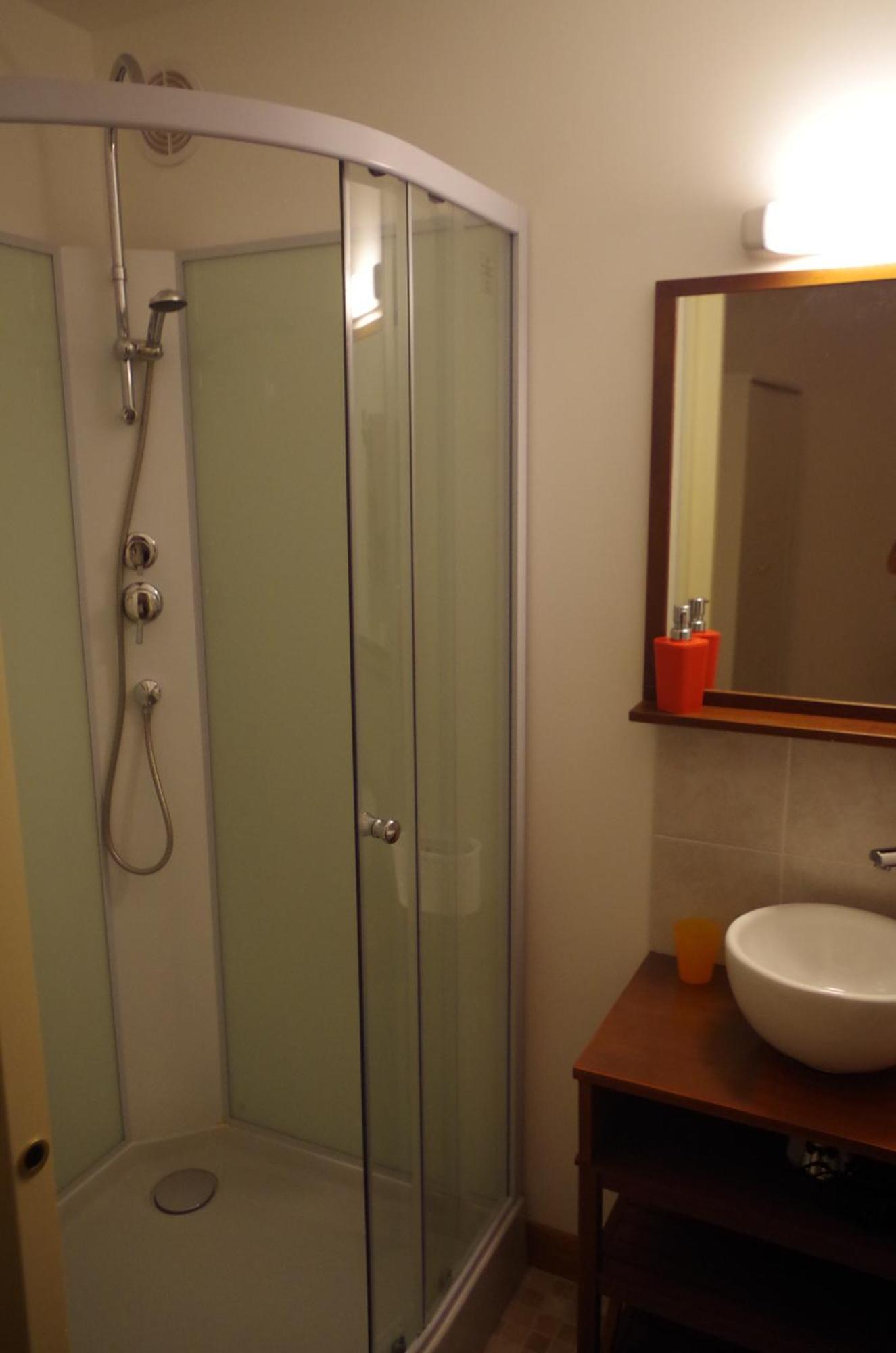 Maison D'Hotes Le Cadran Solaire Courcelles  部屋 写真